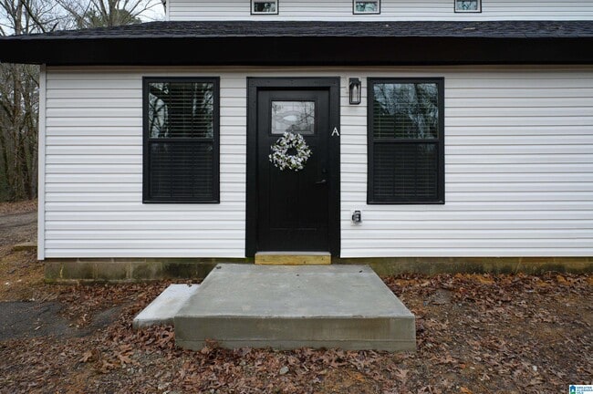 70 Powers Blvd in Hayden, AL - Building Photo - Building Photo