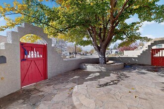 3503 Berkeley Pl NE in Albuquerque, NM - Building Photo - Building Photo