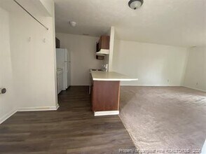 1122 Southwood Dr in Fayetteville, NC - Building Photo - Building Photo