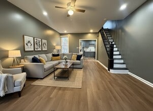 5128 Ogden St in Philadelphia, PA - Building Photo - Building Photo