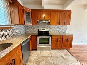 4954 Kilauea Ave in Honolulu, HI - Building Photo - Building Photo