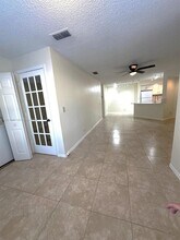 3420 Pinewalk Dr N in Margate, FL - Building Photo - Building Photo