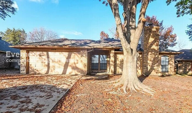 property at 1408 Sunny Glen St