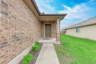 233 Wallops in Kyle, TX - Building Photo - Building Photo