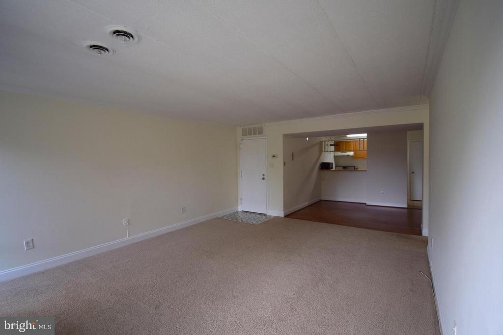 2635 Fort Farnsworth Rd in Alexandria, VA - Building Photo