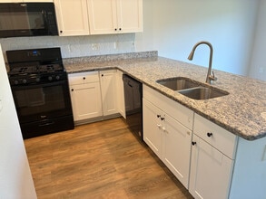 Room in House on Alderman Way in Creedmoor, NC - Building Photo - Building Photo