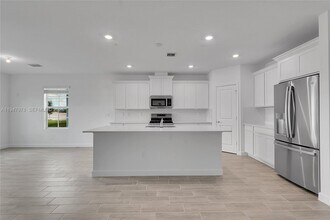 19560 Whispering Creek Rd in Loxahatchee, FL - Building Photo - Building Photo