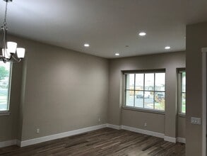 2656 Greger St in Oakdale, CA - Building Photo - Building Photo