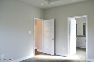 7364 Shearwater Wy in Ocean Springs, MS - Building Photo - Building Photo