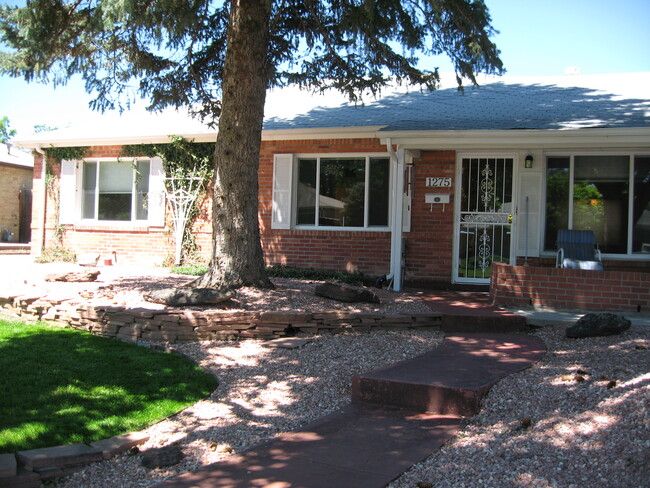 1275 Troy St in Aurora, CO - Building Photo - Building Photo