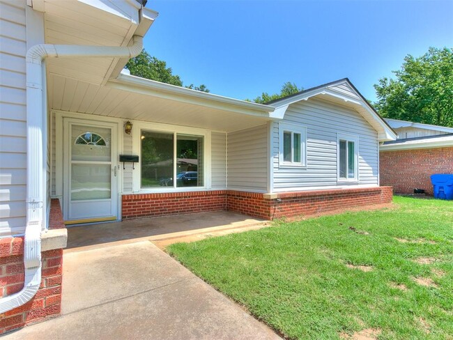 1507 Avondale Dr in Norman, OK - Building Photo - Building Photo