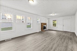 1736 Mountain Dr in Birmingham, AL - Building Photo - Building Photo