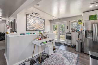 1641 Hopkins Dr in Denver, CO - Building Photo - Building Photo