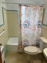 1119 Amsterdam Rd, Unit Park hills 1 bedroom in Park Hills, KY - Foto de edificio - Building Photo