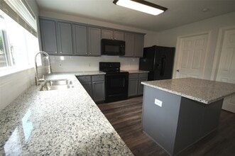 308 Acklington Dr in Anna, TX - Foto de edificio - Building Photo