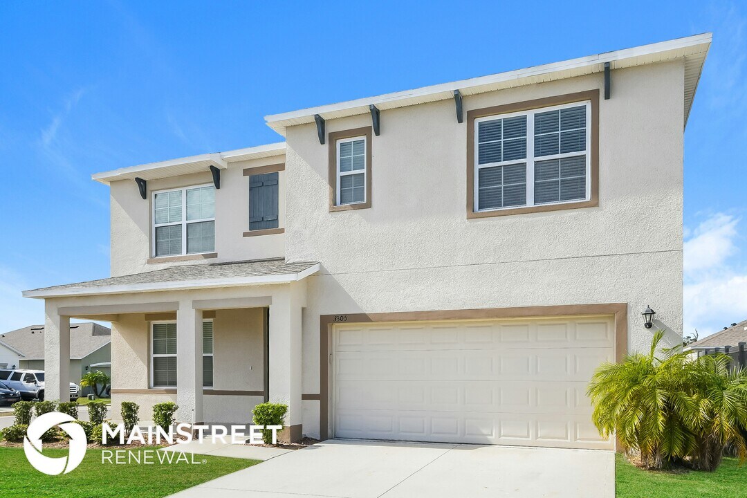 3305 Sonder Dr in Davenport, FL - Building Photo