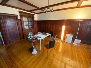 1033 Beacon St-Unit -2 in Brookline, MA - Building Photo - Building Photo