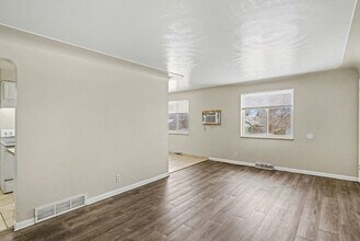 209 S Eliot St in Denver, CO - Building Photo - Building Photo