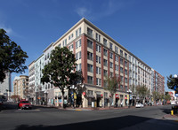 Gaslamp City Square in San Diego, CA - Foto de edificio - Building Photo