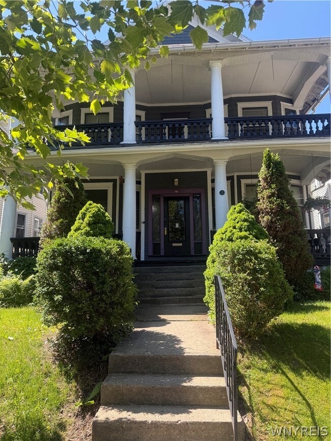 property at 37 Inwood Pl