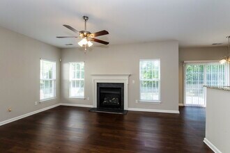 11408 Hawk Roost Ct in Charlotte, NC - Building Photo - Building Photo