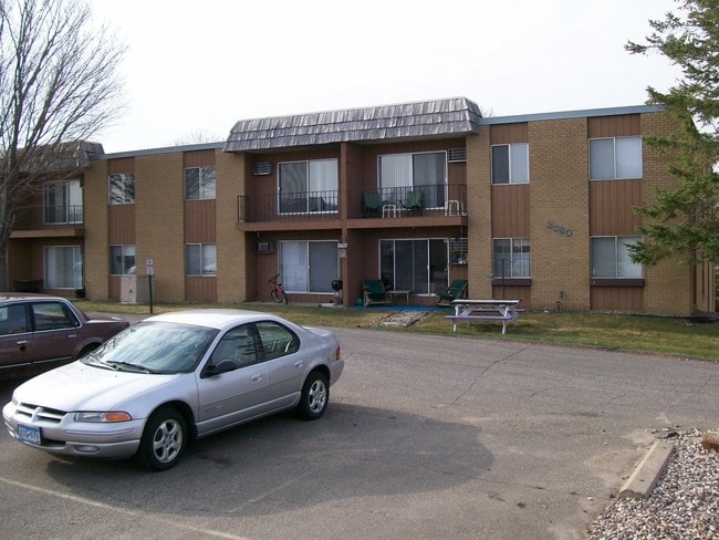 Spring Park Apartments in Spring Park, MN - Building Photo - Building Photo