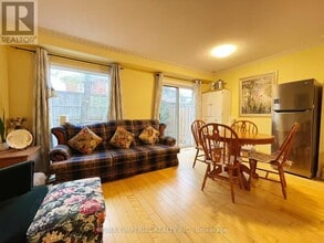 2955 Thomas St in Mississauga, ON - Building Photo - Building Photo