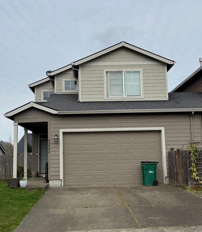 property at 33943 Rolling Hills Dr
