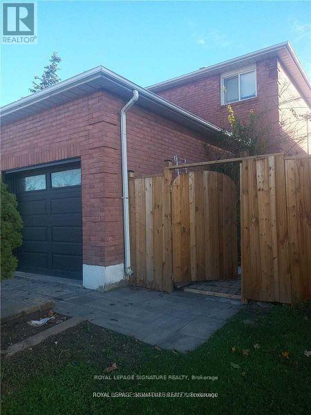 6189 Osprey Blvd in Mississauga, ON - Building Photo - Building Photo