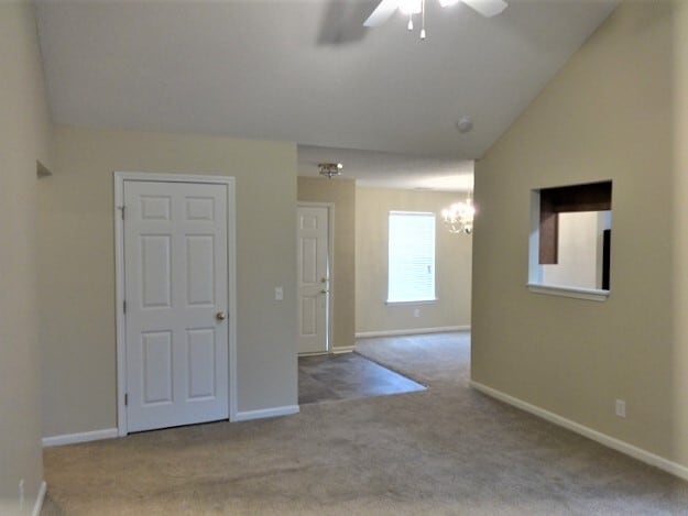 11 Mills Run Ct in Savannah, GA - Foto de edificio - Building Photo