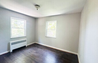 458 Wood Ave in Cincinnati, OH - Building Photo - Building Photo
