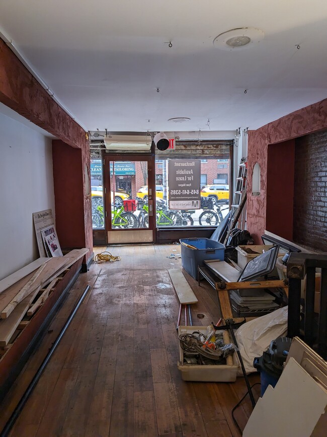 110 Lexington Avenue in New York, NY - Building Photo - Interior Photo