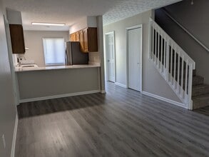 135 Meredith Cir in Gray, TN - Building Photo - Building Photo