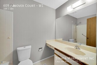 609 Hanover Ct in Schaumburg, IL - Building Photo - Building Photo