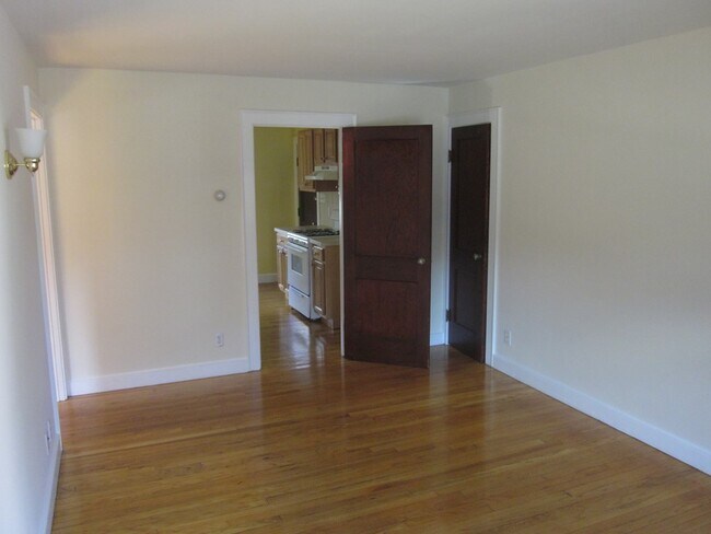 108 Bromfield St in Quincy, MA - Building Photo - Building Photo