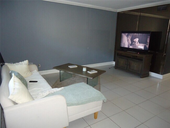 1790 79th Street Causeway in North Bay Village, FL - Building Photo - Building Photo