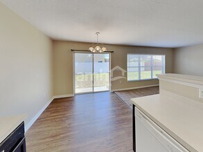 10714 Boyette Creek Blvd in Riverview, FL - Foto de edificio - Building Photo