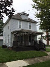 210 E 10th St in Ashland, OH - Building Photo - Building Photo