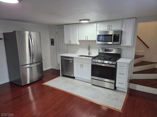 90 NJ-181 in Jefferson, NJ - Building Photo - Building Photo