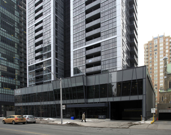 28 Ted Rogers Way in Toronto, ON - Building Photo - Building Photo