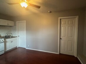 68660 Panorama Rd in Cathedral City, CA - Building Photo - Building Photo