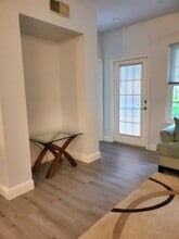 23600 Walden Center Dr, Unit 107 in Bonita Springs, FL - Building Photo - Building Photo