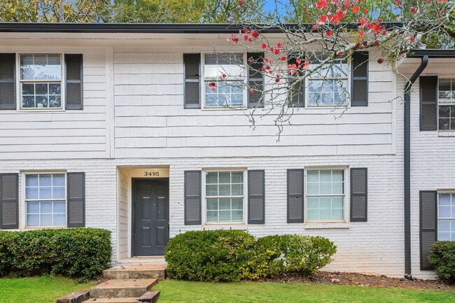 property at 3495 Creekview Pl