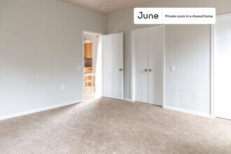 Room in Shared 5 bed/2 bath home, Unit A in Austin, TX - Building Photo - Building Photo