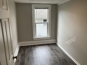 123 E Central Ave in Delaware, OH - Building Photo - Building Photo