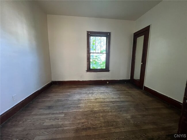 property at 523 Richmond Ave