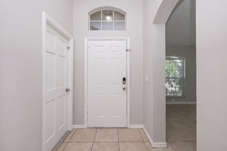 4812 Limerick Dr in Tampa, FL - Building Photo - Building Photo