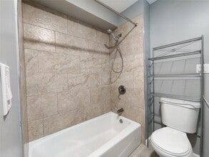 917-921-921 Violet Ave in Hyde Park, NY - Building Photo - Building Photo