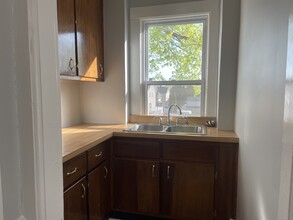 41 Lee Ave in New London, CT - Building Photo - Building Photo
