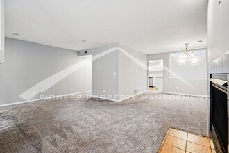 15593 E Wyoming Dr in Aurora, CO - Building Photo - Building Photo